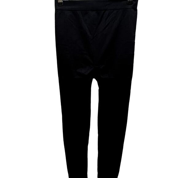 Lane Bryant Black Smoothing Legging Size A/B - Picture 1 of 5